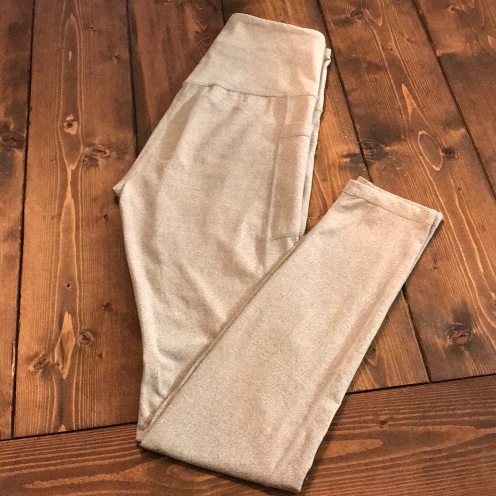 Ethos Grey Marble size M leggings